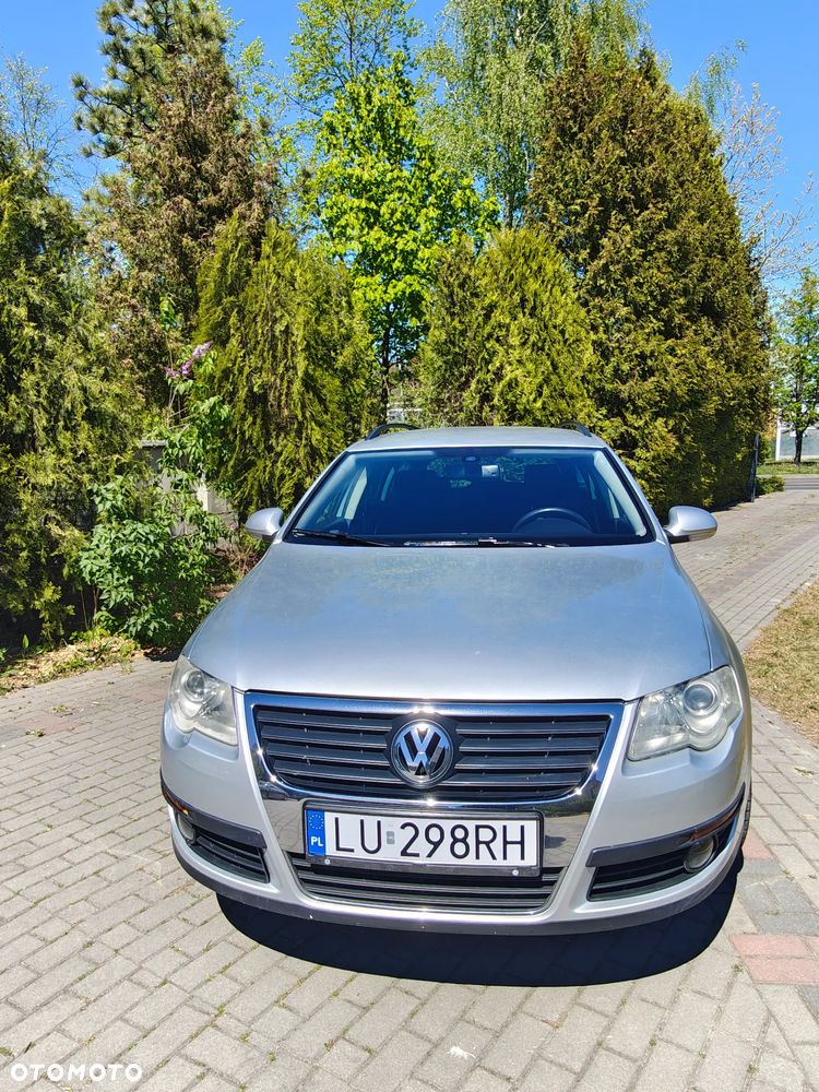 Volkswagen Passat 1.9 TDI DPF Comfortline - 2