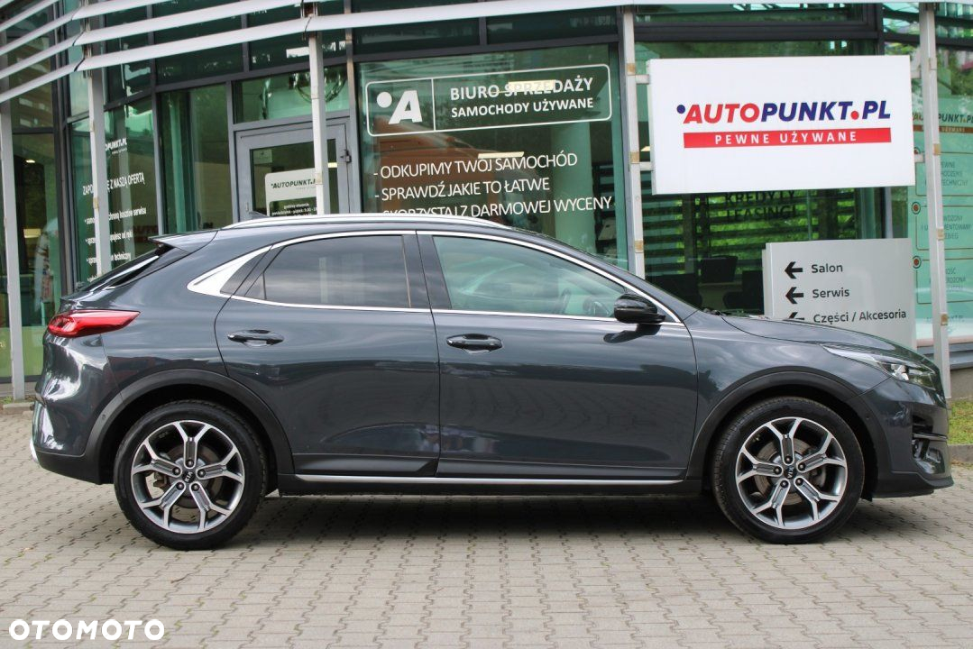 Kia XCeed - 4