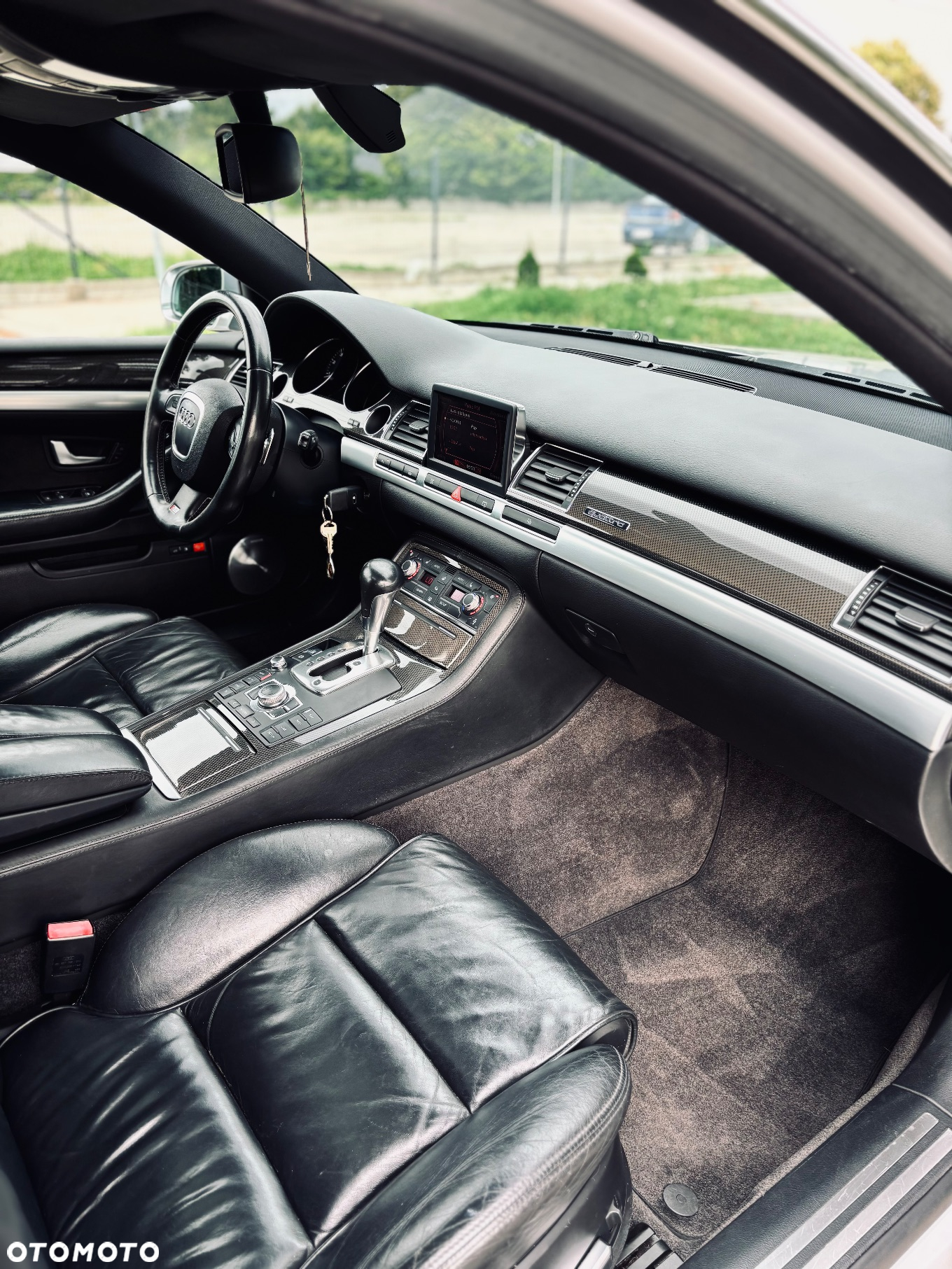Audi S8 5.2 FSI Quattro - 11
