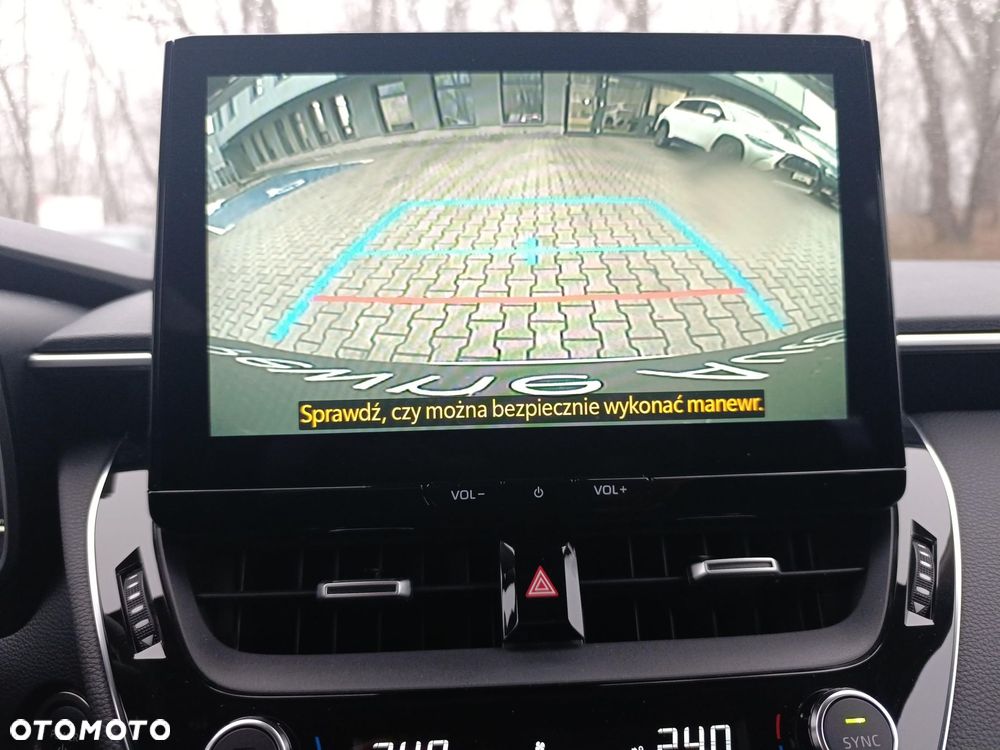 Toyota Corolla 1.8 Hybrid Comfort - 13