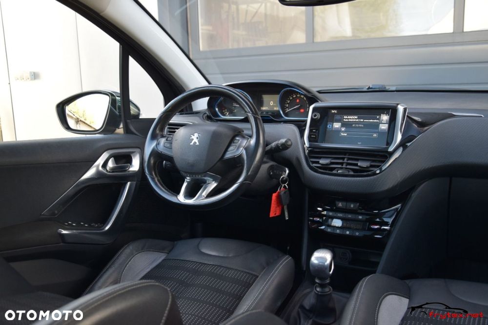 Peugeot 2008 - 24