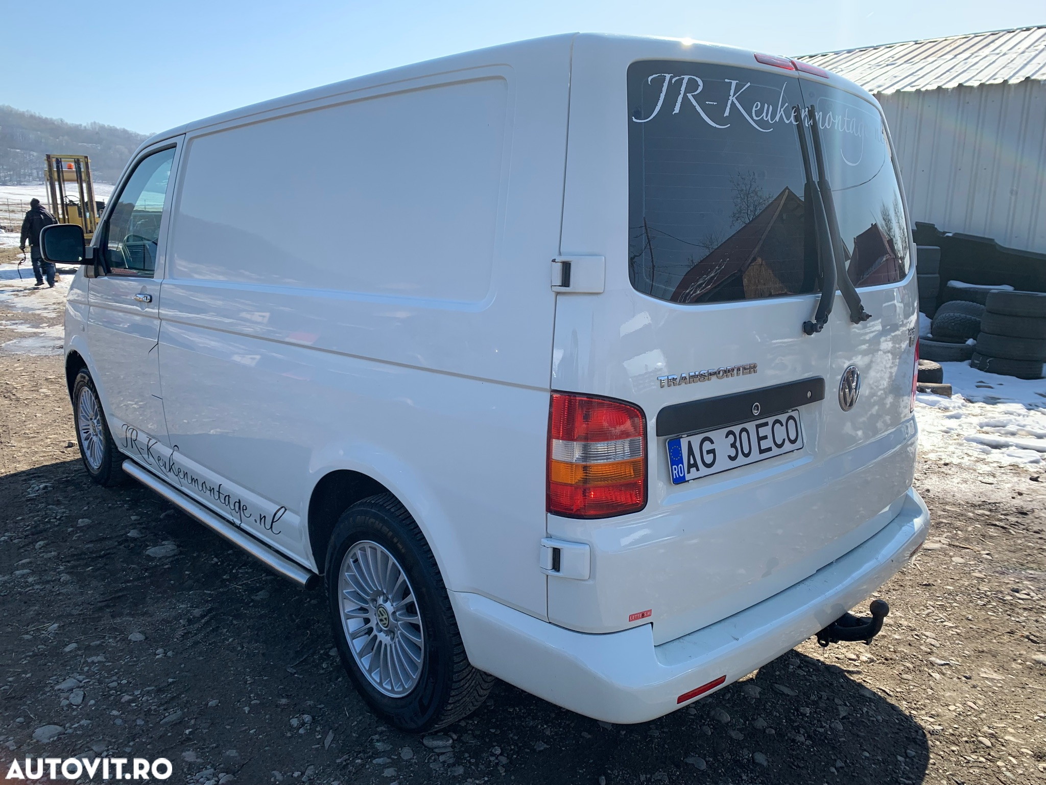 Volkswagen Transporter - 5
