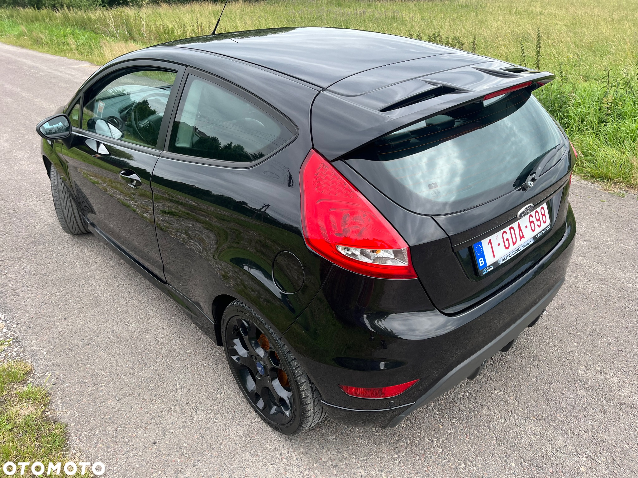 Ford Fiesta 1.6 Ti-VCT S - 12