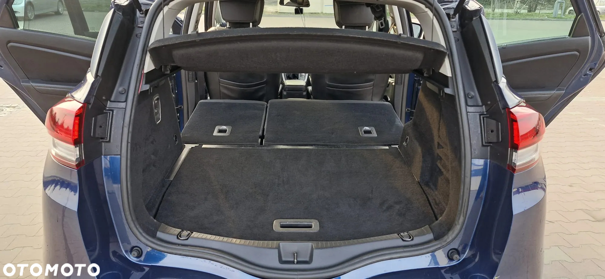 Renault Scenic 1.6 dCi Energy Bose Edition - 17