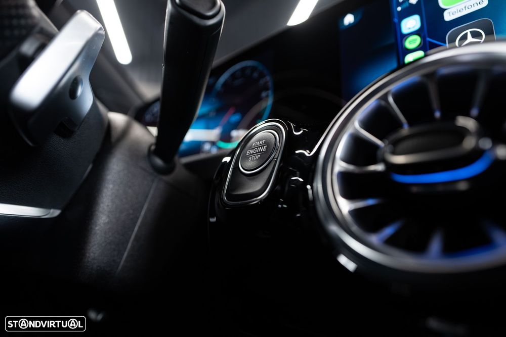 Mercedes-Benz A 250 e AMG Line - 27