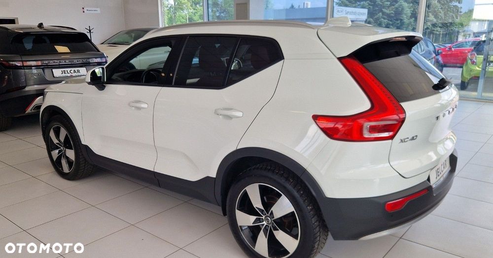 Volvo XC 40 - 6