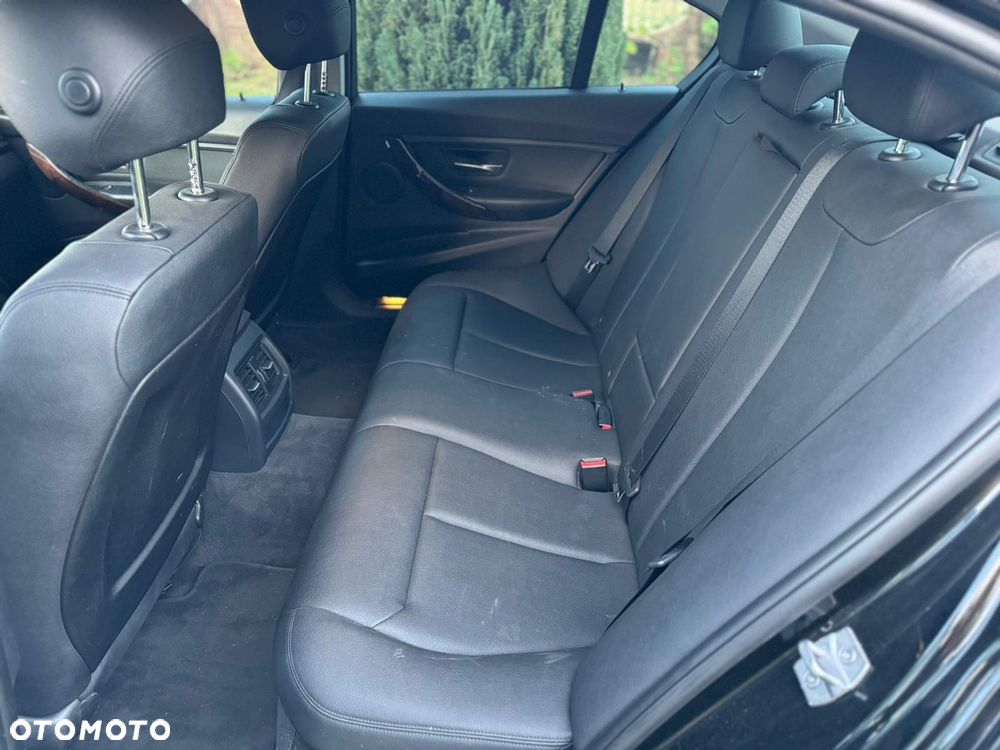 BMW Seria 3 - 7