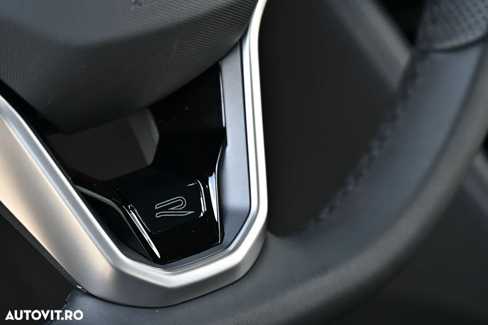 Volkswagen Touareg - 31
