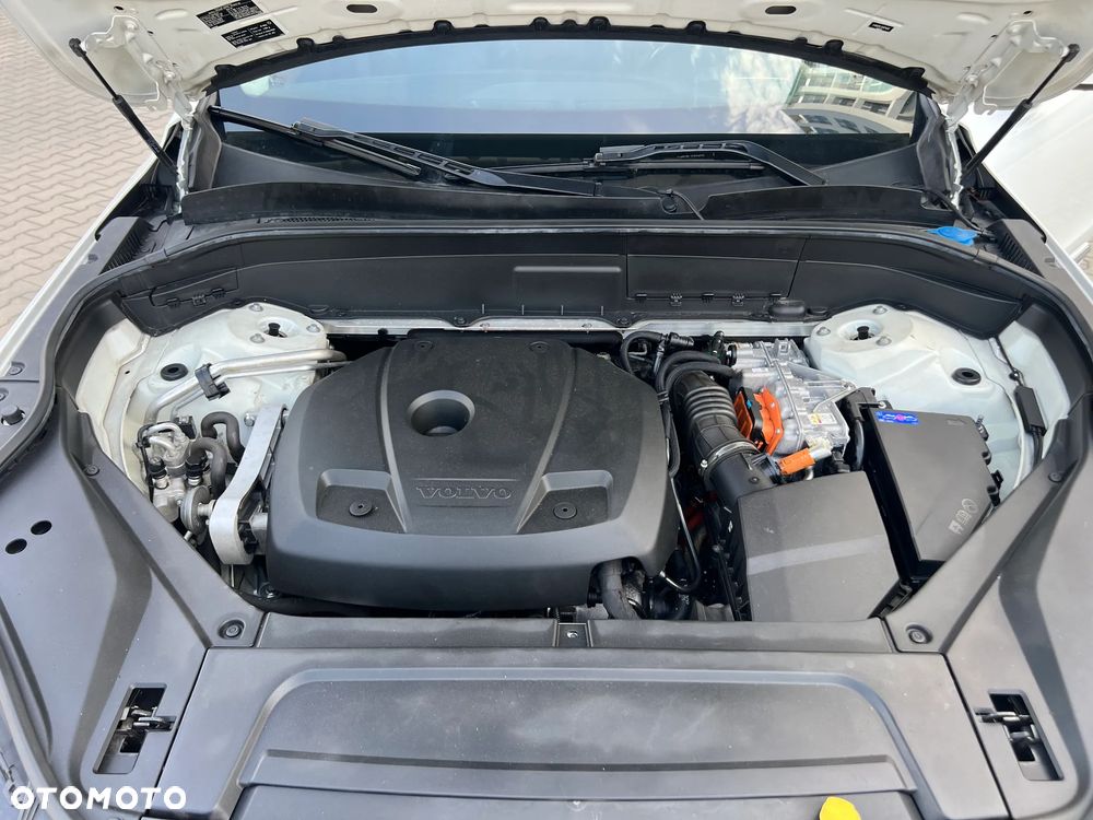Volvo XC 90 T8 AWD Recharge Geartronic Inscription Edition - 23
