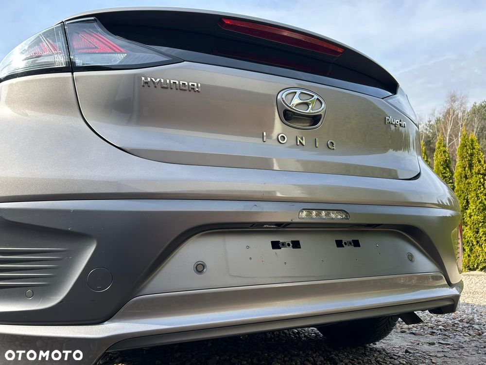 Hyundai IONIQ 1.6 GDI Premium - 33