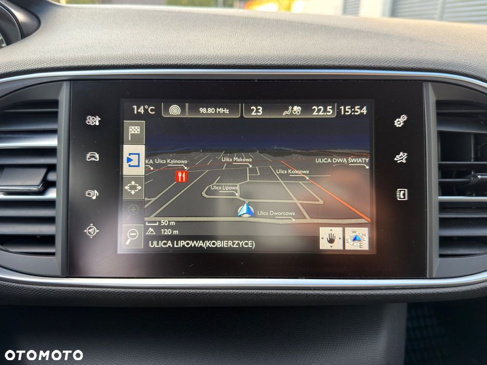 Peugeot 308 - 23