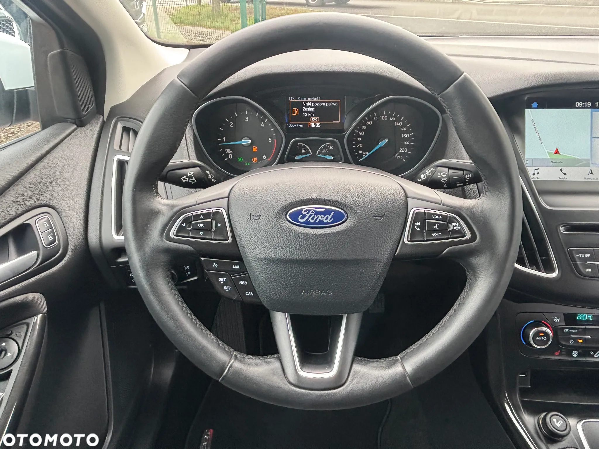 Ford Focus 1.5 EcoBlue Start-Stopp-System TITANIUM - 18