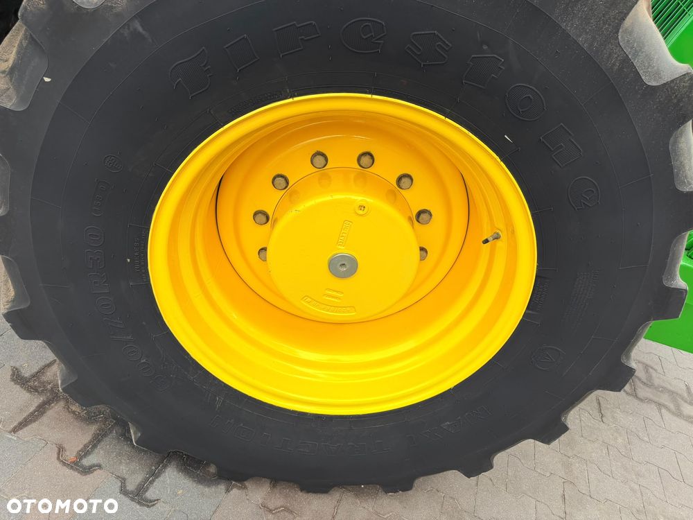 John Deere 8420 - 23