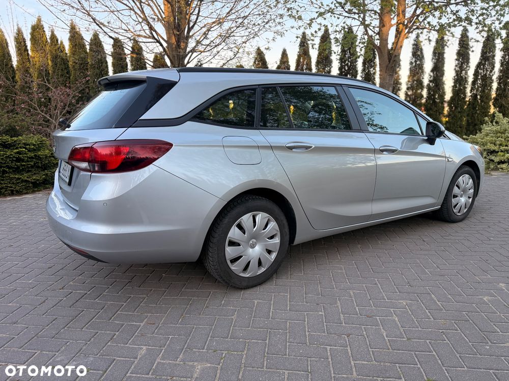 Opel Astra 1.6 CDTI 120 Lat S&S - 17