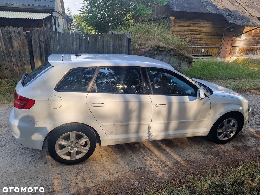 Audi A3 Sportback 2.0 TDI DPF Ambition - 3