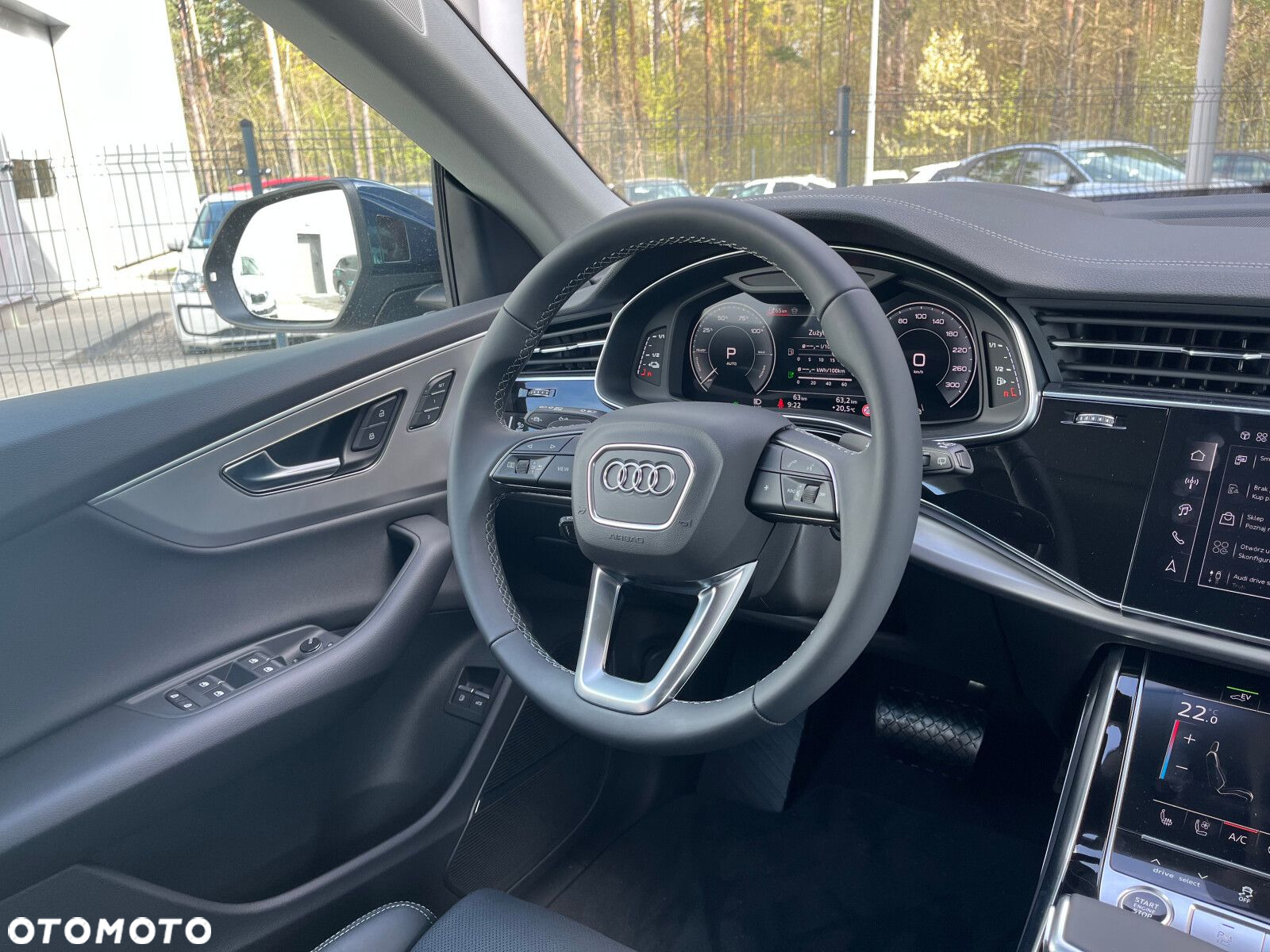 Audi Q8 - 13