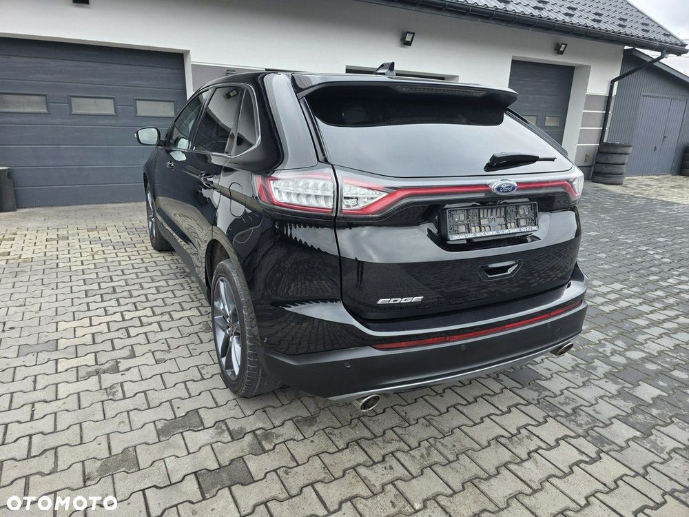 Ford Edge - 5