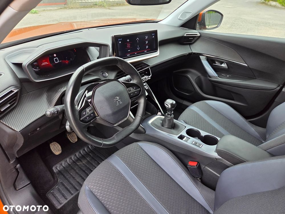 Peugeot 2008 BlueHDi 100 STOP & START Style - 11
