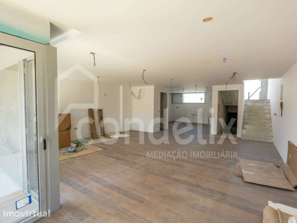 Moradia em condomínio privado em Grijó - Grande imagem: 5/35