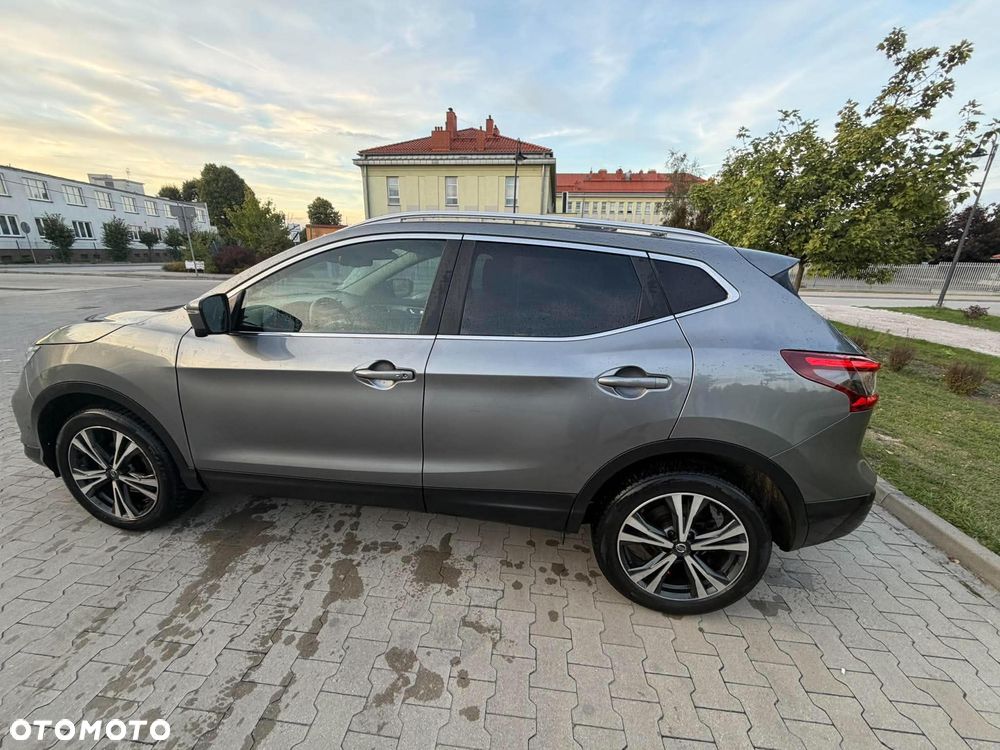 Nissan Qashqai 1.6 DIG-T Tekna - 4