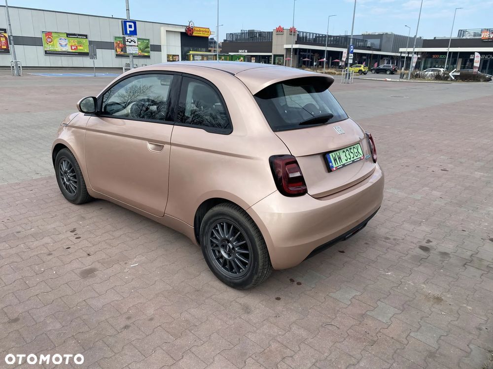 Fiat 500e 23,8kWh - 7