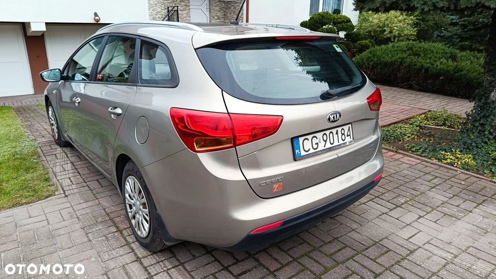 Kia Ceed 1.6 CRDi M - 3