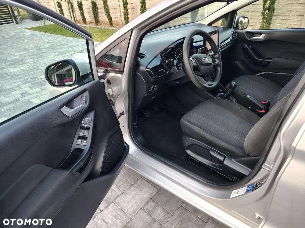 Ford Fiesta 1.1 S&S TREND - 12