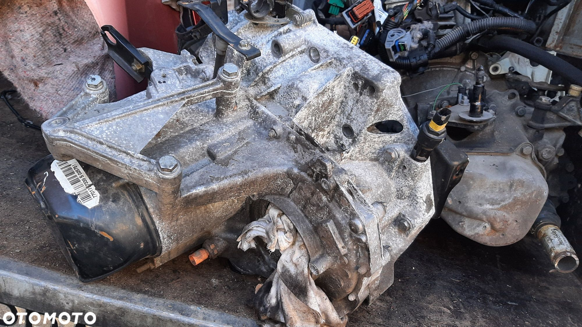 JB1 122 JB1122 skrzynia biegów Renault Kangoo 1.9 - 4