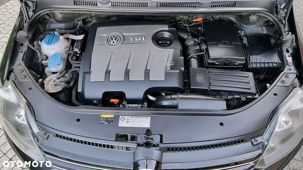 Volkswagen Golf Plus - 11