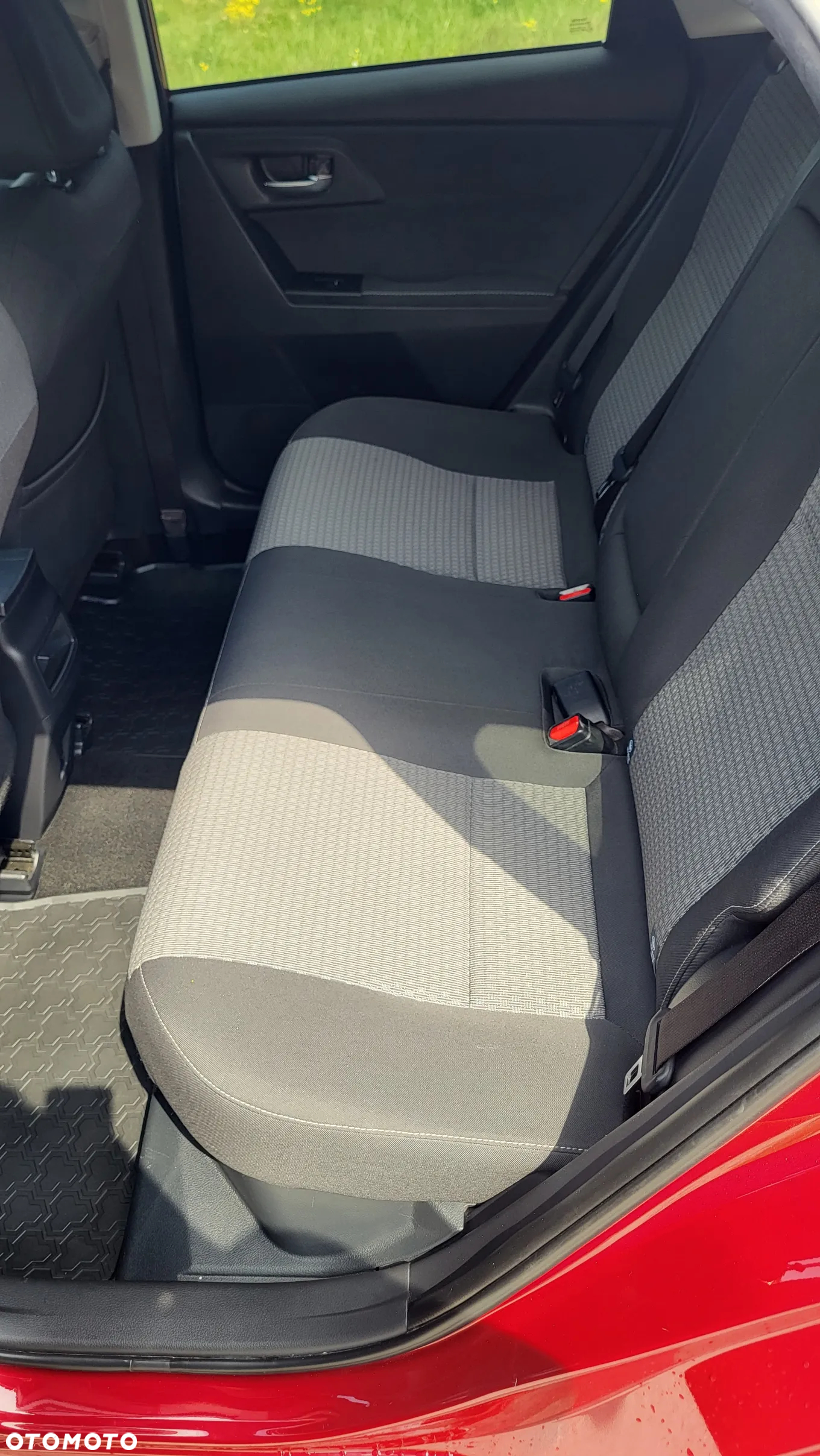 Toyota Auris - 16