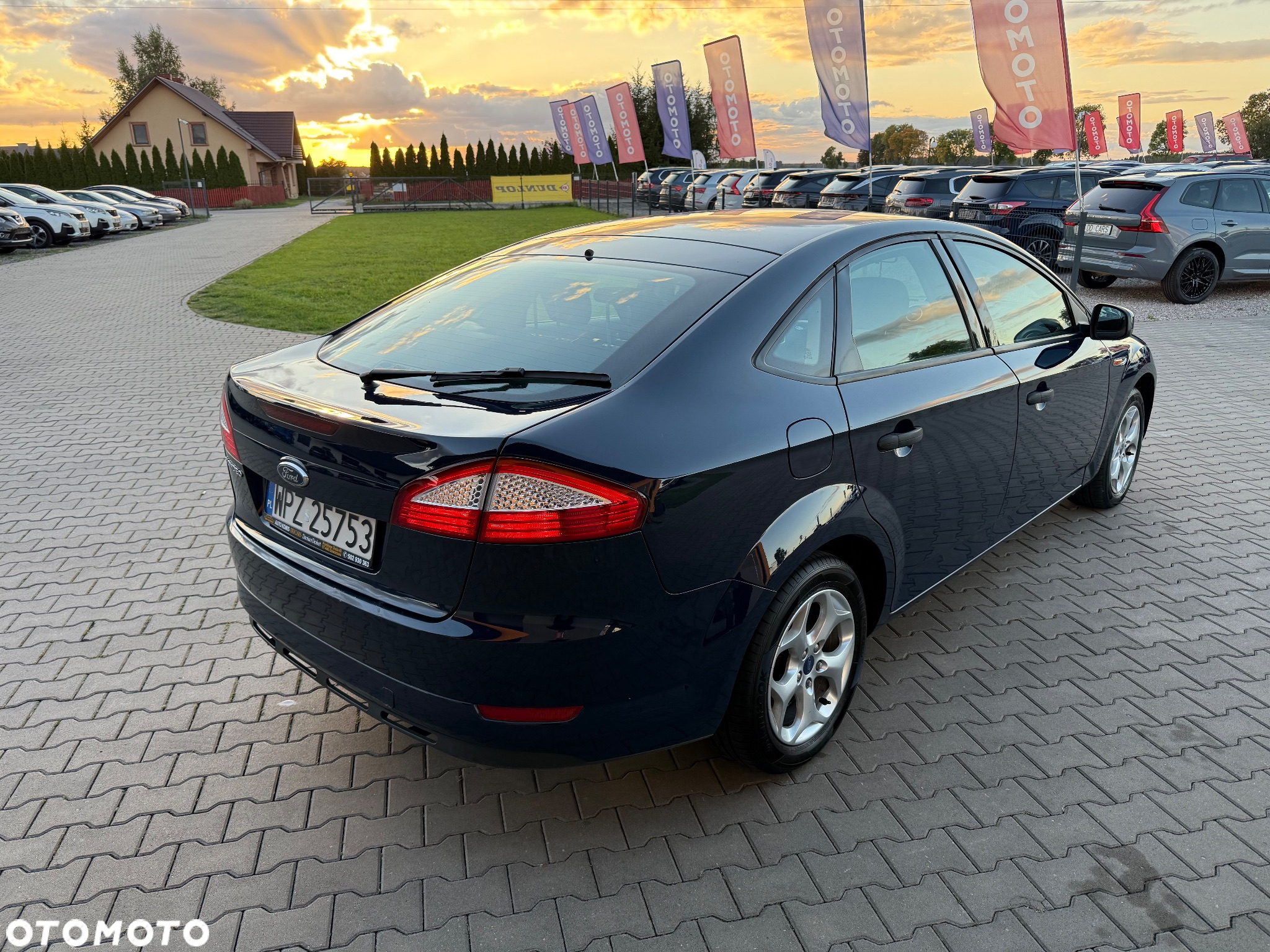 Ford Mondeo 1.6 Ambiente - 14