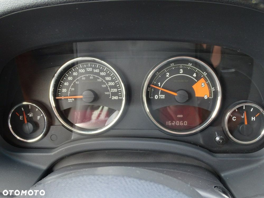 Jeep Compass - 13