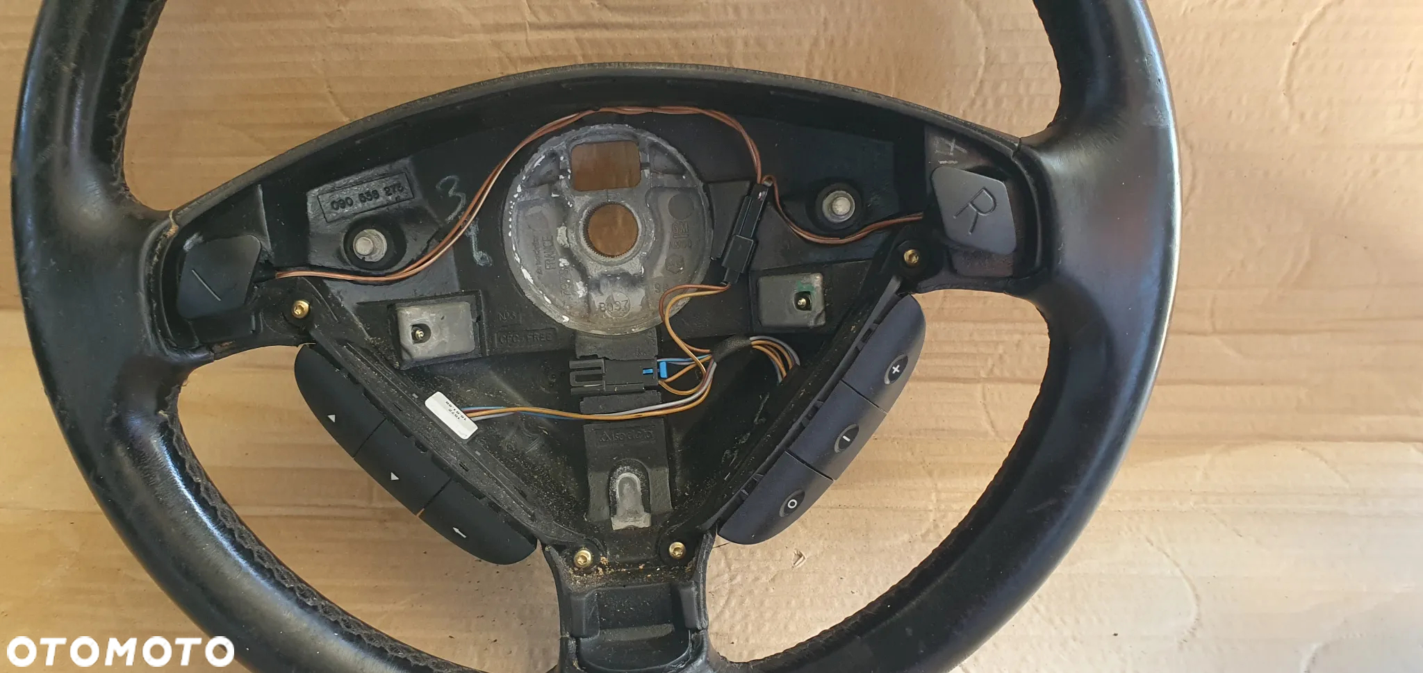 Kierownica trójramienna multifunkcyjna multifunkcja Opel Astra G 090538275 - 2