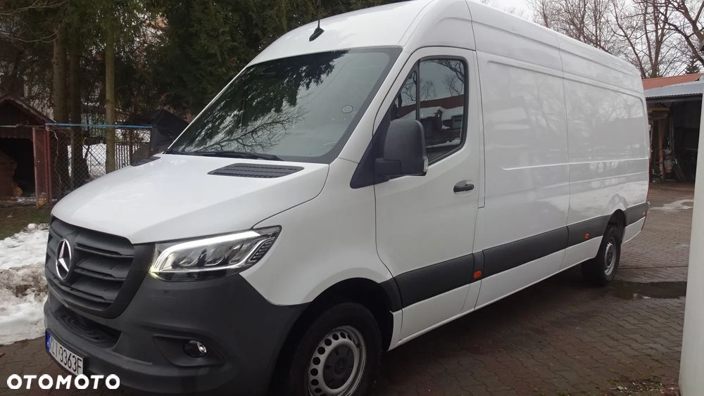 Mercedes-Benz SPRINTER - 30