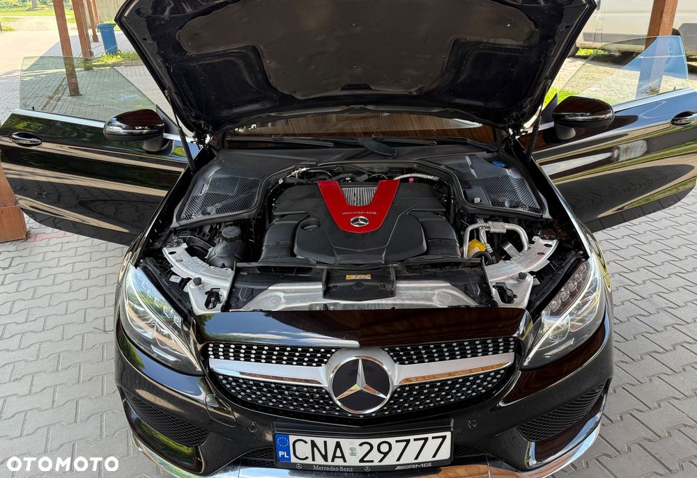 Mercedes-Benz Klasa C AMG 43 4Matic 9G-TRONIC - 23