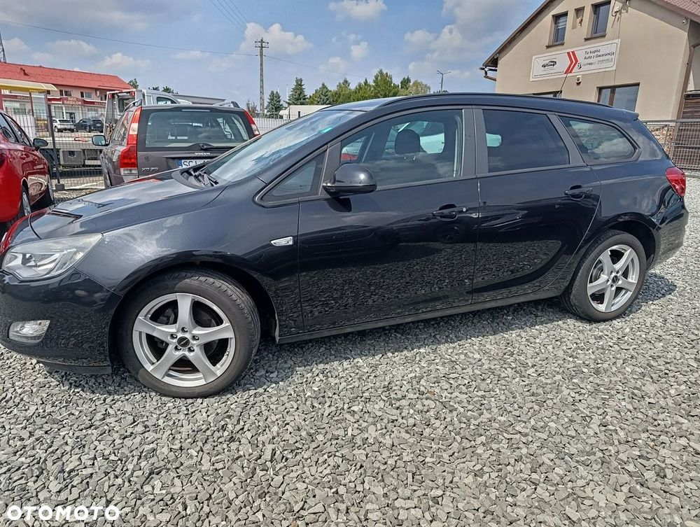 Opel Astra - 2