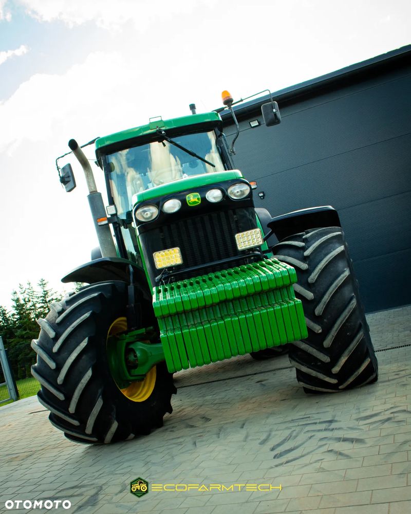 John Deere 8220 - 28