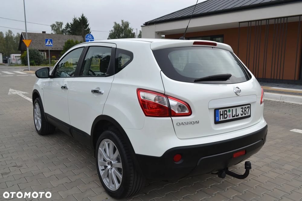 Nissan Qashqai - 11