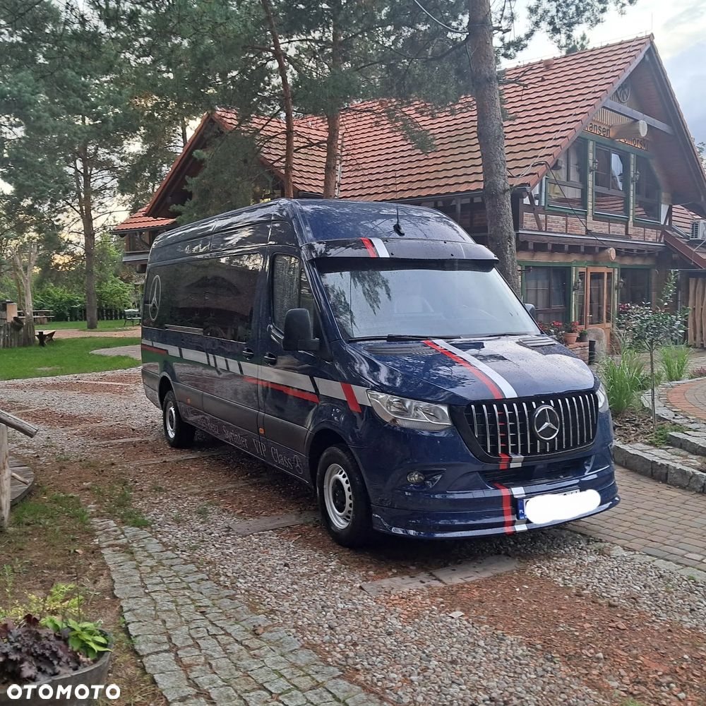 Mercedes-Benz Sprinter - 17