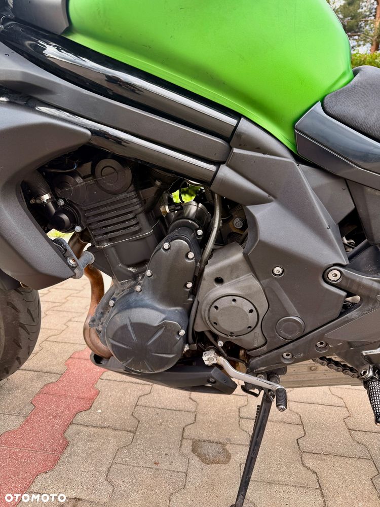 Kawasaki ER - 18