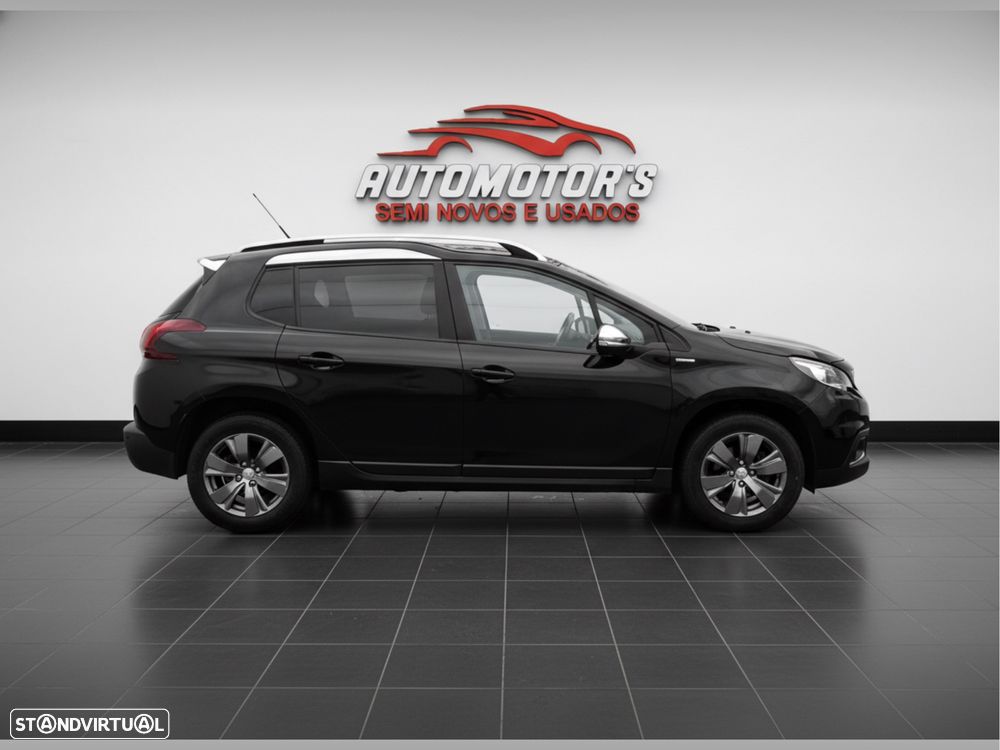 Peugeot 2008 1.2 PureTech Allure - 4