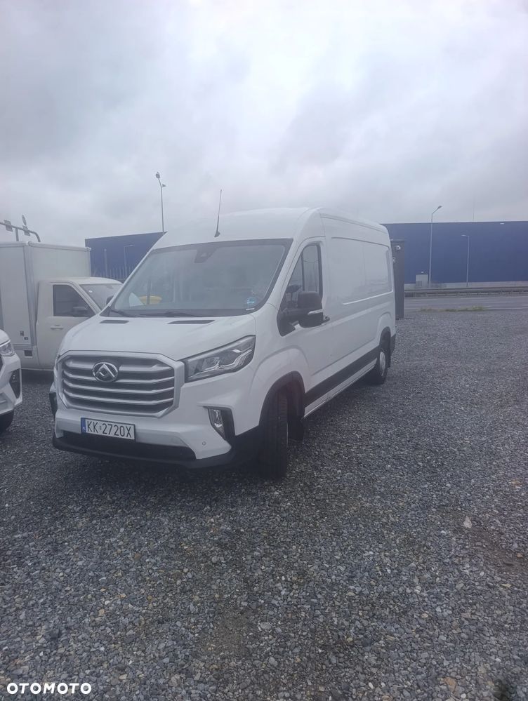 Maxus Deliver 9 - 7