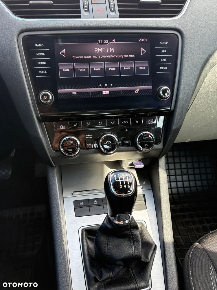 Skoda Octavia 1.4 TSI Ambition - 14