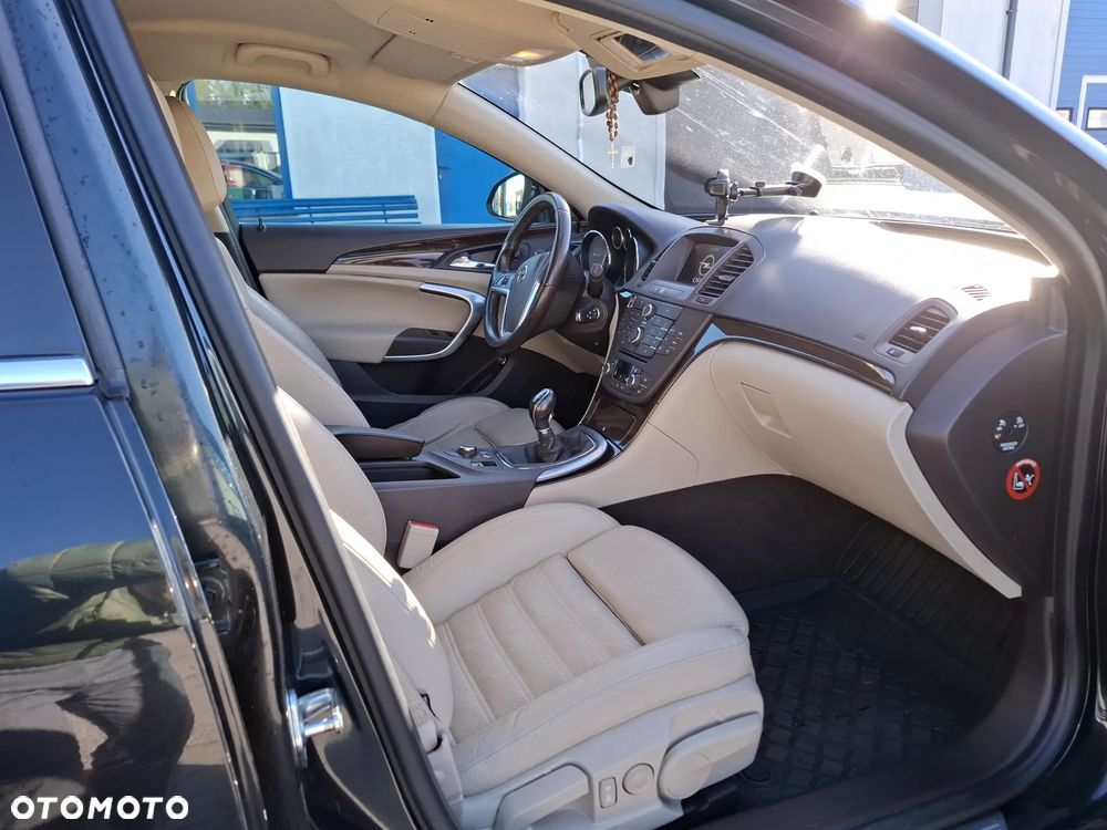 Opel Insignia 2.0 CDTI - 13