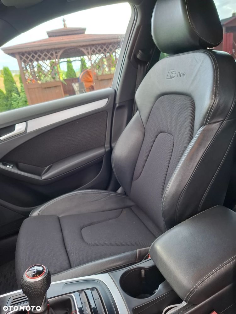 Audi A4 Avant 2.0 TDI - 8