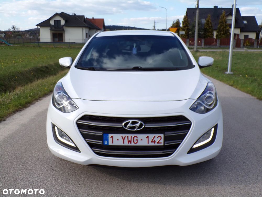 Hyundai i30 1.4 GO - 2