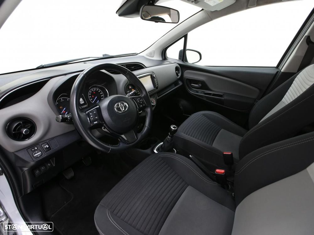 Toyota Yaris 1.4 D-4D Comfort - 7
