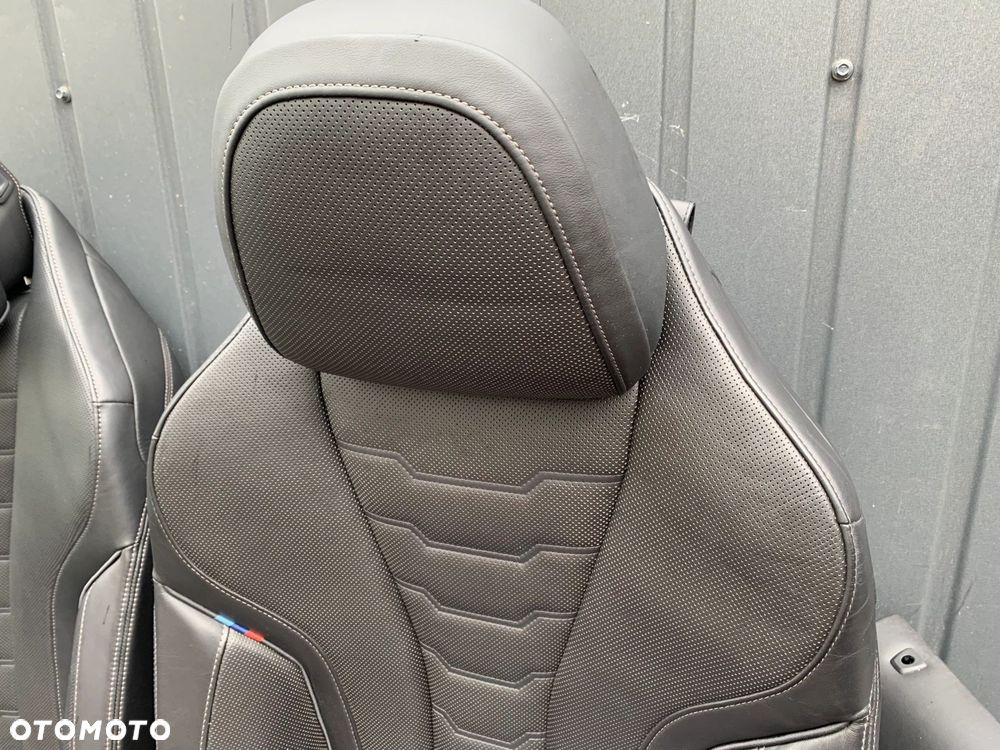 FOTELE TAPICERKA BMW 8 G15 M-PAKIET SKÓRA GRZANE ELEKTRYCZNE HARMAN PAMIĘĆ - 3