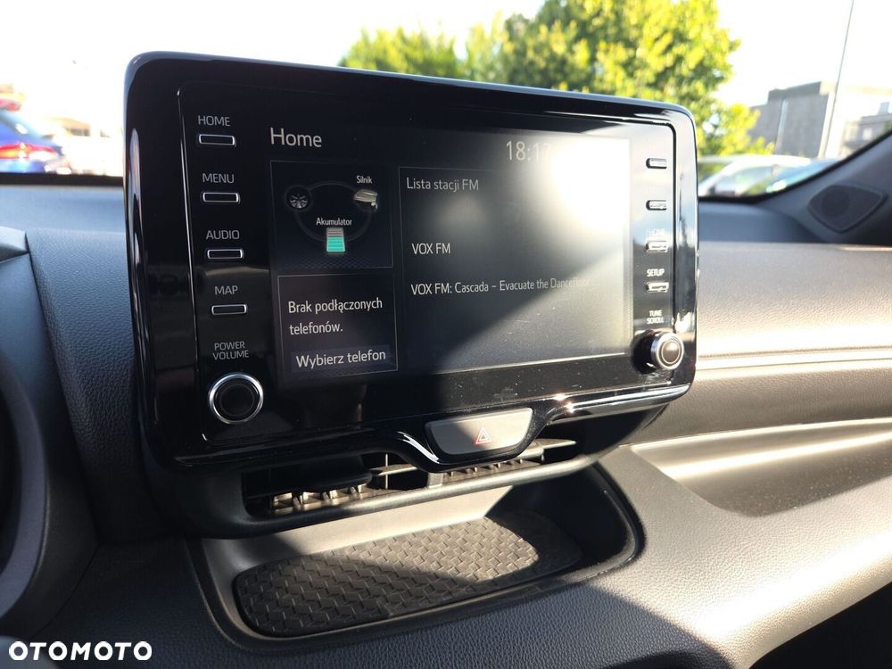 Toyota Yaris Hybrid 1.5 Selection Style - 24