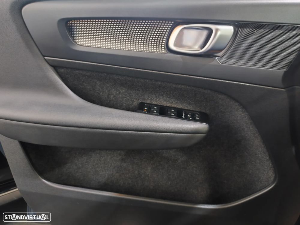 Volvo XC 40 1.5 T5 PHEV R-Design - 9